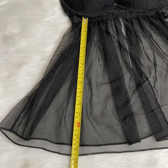 Victoria's secret lace push-up babydoll, Size 36C - Picture 12 of 12